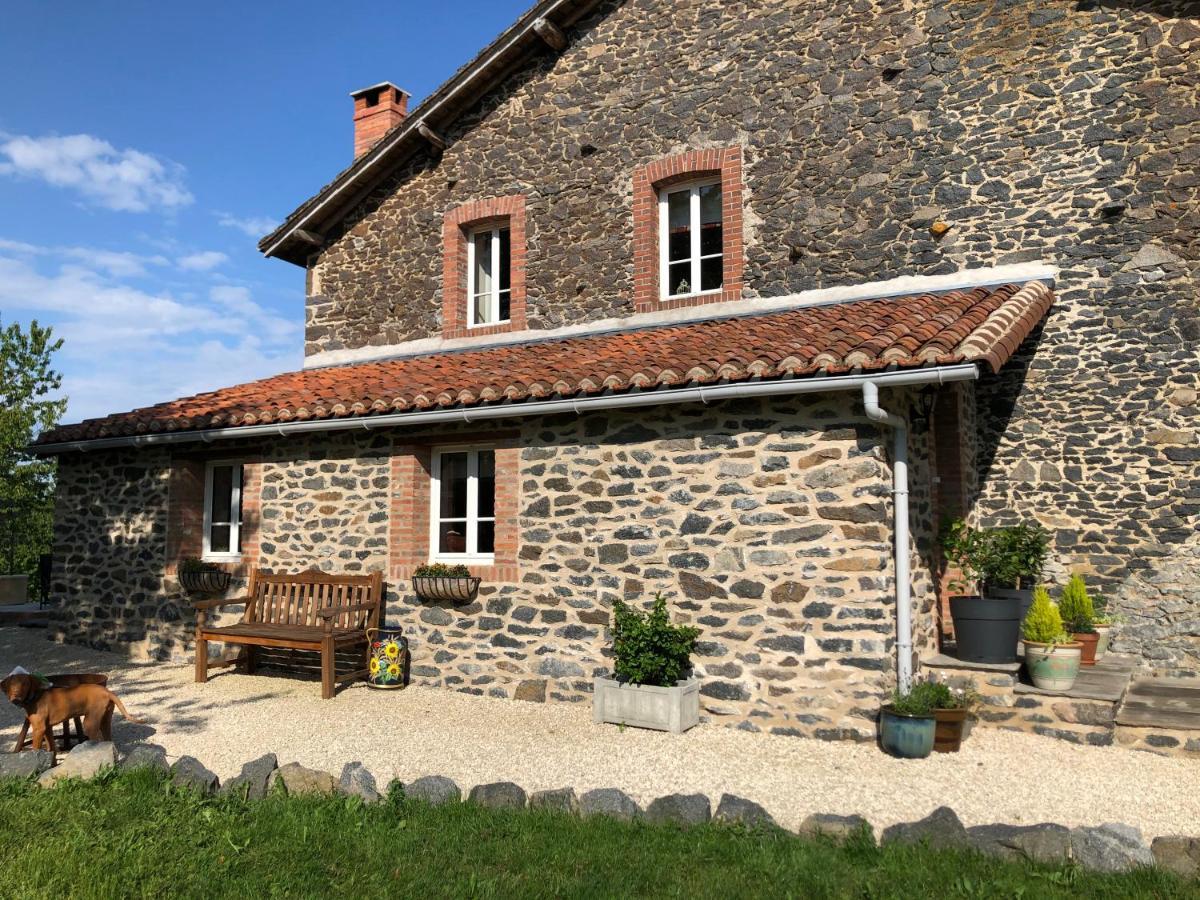 Le Cerisier Saint-Barbant Bed & Breakfast ภายนอก รูปภาพ